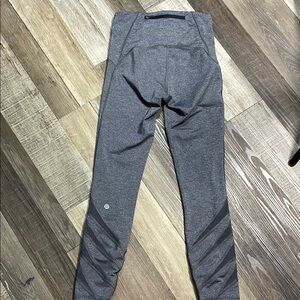 Lululemon Athletica Gray Leggings with Stretchy Fabric
